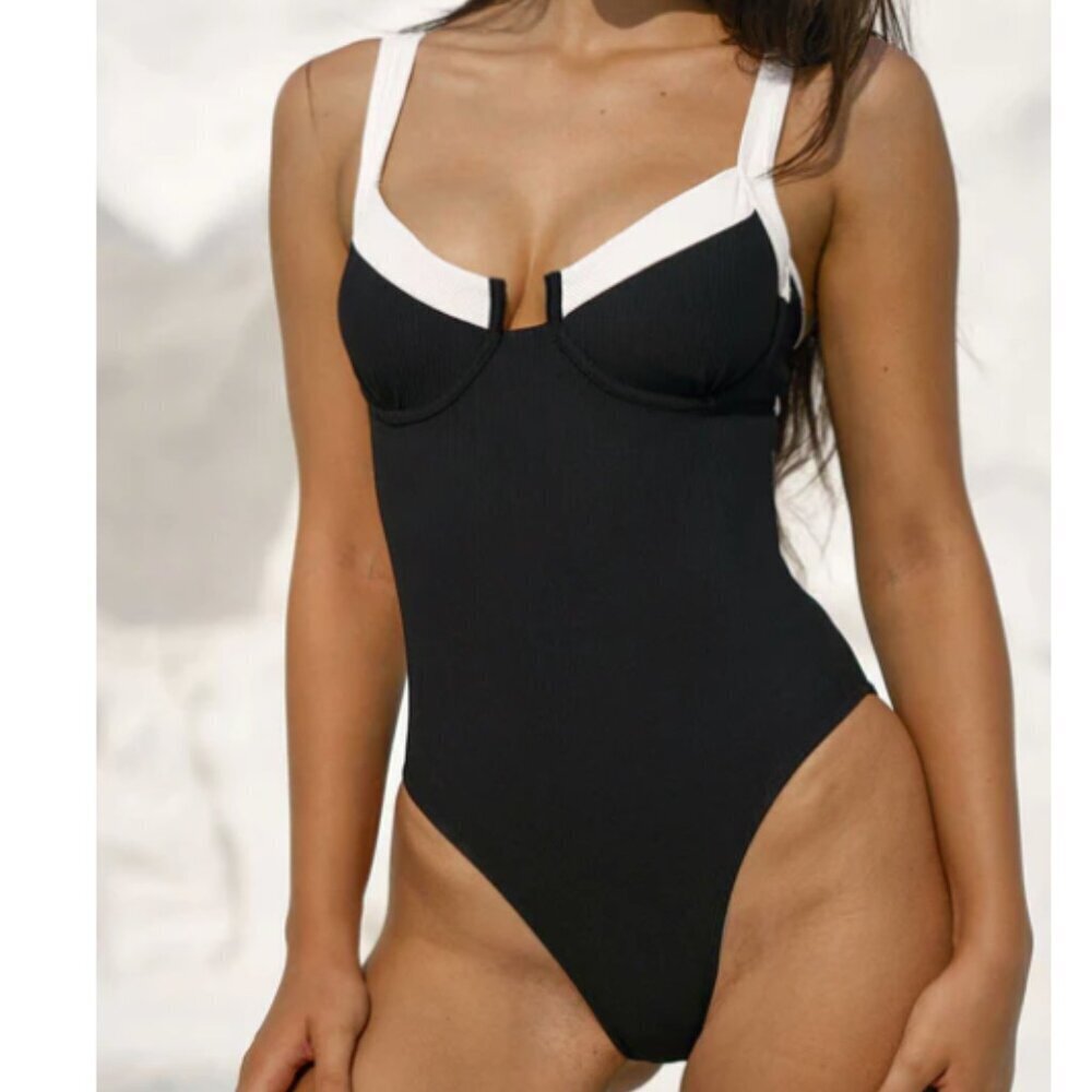 BNWT / Berlook / Small / Medium / Contrast Trim Knotted One-Piece Swimsuit